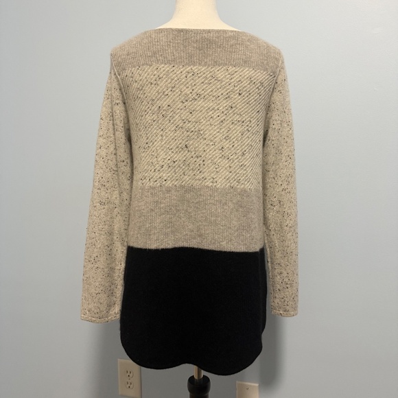 Charter Club Women’s 100% Cashmere Color Block Sweater Size S - Picture 4 of 8